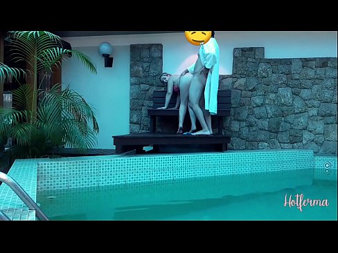 ❤️ Šef poziva sobaricu na bazen, ali nije mogao odoljeti vrućini ❤ Samo porno na hr.gayasianporn.ru